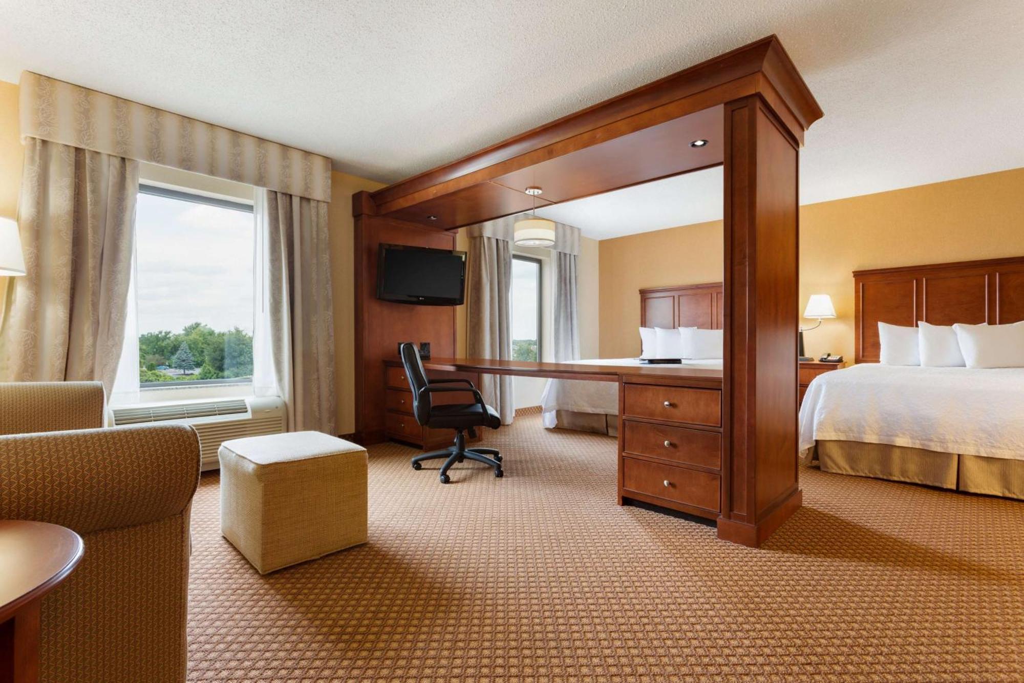 Hampton Inn & Suites Detroit/Chesterfield מראה חיצוני תמונה